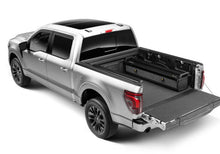 Load image into Gallery viewer, Retrax 15-20 Ford F-150 SuperCrew/SuperCab/Reg Cab 6.5ft Bed RetraxPRO EZ-Off FRC-4000