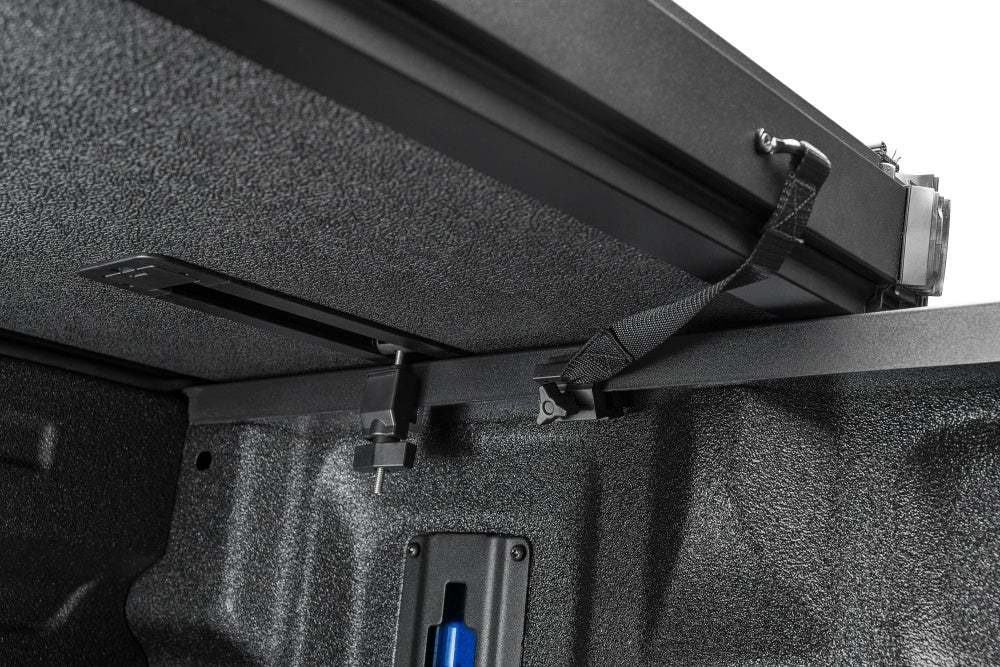 EX_Solid_Fold_ALX_22-F150_Detail_Clamps_06.jpg