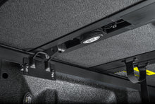 Load image into Gallery viewer, EX_Solid_Fold_ALX_22-F150_Detail_Latch_04.jpg