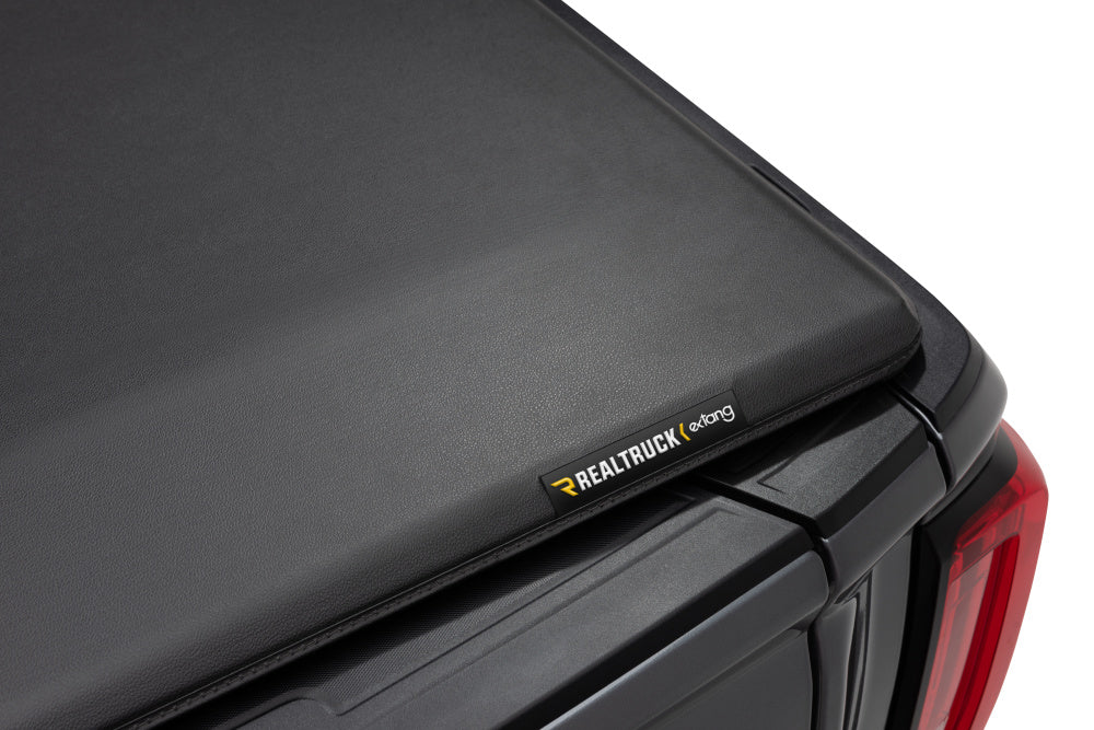 EX_Trifecta_ALX_19Sierra_Detail_01_RT.jpg
