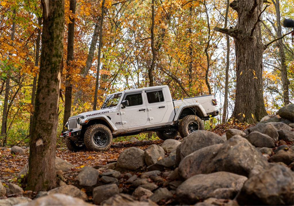 NFBNFB_JeepGldtr_2020_TX_TrailSlider_Rocks_02.jpg