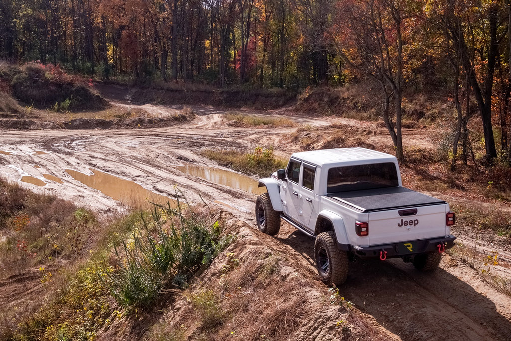 NFBn-fab-trail-slider-2020-jeep-gladiator-white-lifestyle-05.jpg