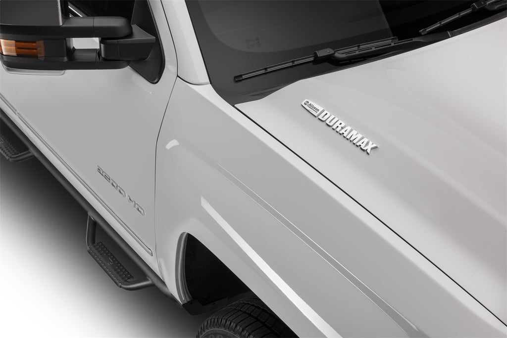 NFBnfab-nerf-step-texture-2017-chevrolet-silverado-white-studio-03.jpg