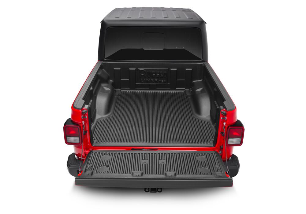 RL_UnderRailLiner_20Gladiator_HeadOnRear_TailgateOpen.jpg