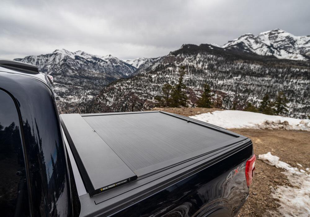 RNLroll-n-lock-a-series-2021-ford-f150-blue-mountains-lifestyle-07.jpg