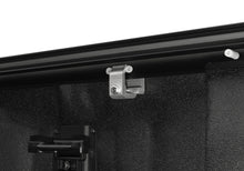 Load image into Gallery viewer, RX_PowerTraxProMX_Ford-Raptor-Details-02-Rail-Clamp.jpg