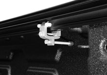 Load image into Gallery viewer, RX_ProXR_20Chevy-2500_Details_05Clamp.jpg