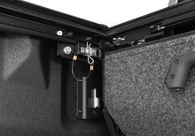 Load image into Gallery viewer, Retrax 19-26 Chev/GMC Silverado/Sierra 1500 5.8ft Bed (No Side Boxes) RetraxPRO EZ-Off FRC-4000