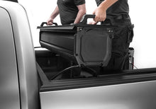 Load image into Gallery viewer, Retrax 20-26 Chev/GMC Silverado/Sierra 2500/3500 6.9ft (No Side Boxes) RetraxPRO EZ-Off FRC-4000
