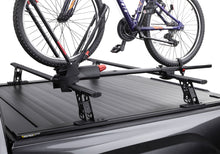 Load image into Gallery viewer, retrax-go-rhino-retraxpro-xr-xrs-bed-cross-rails-2022-tundra-ov-162.jpg