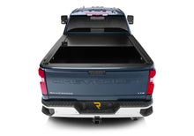 Load image into Gallery viewer, retrax-one-mx-2020-chevrolet-silverado-2500-hd-blue-studio-05.jpg