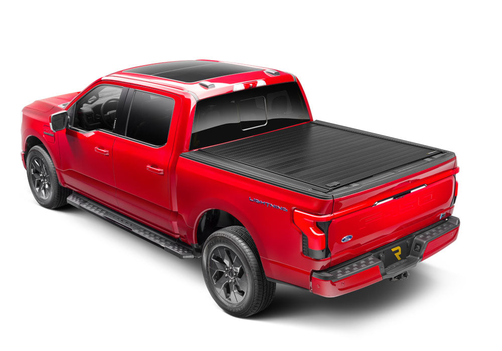 retrax-pro-mx-2022-ford-lightning-red-studio-04.jpg